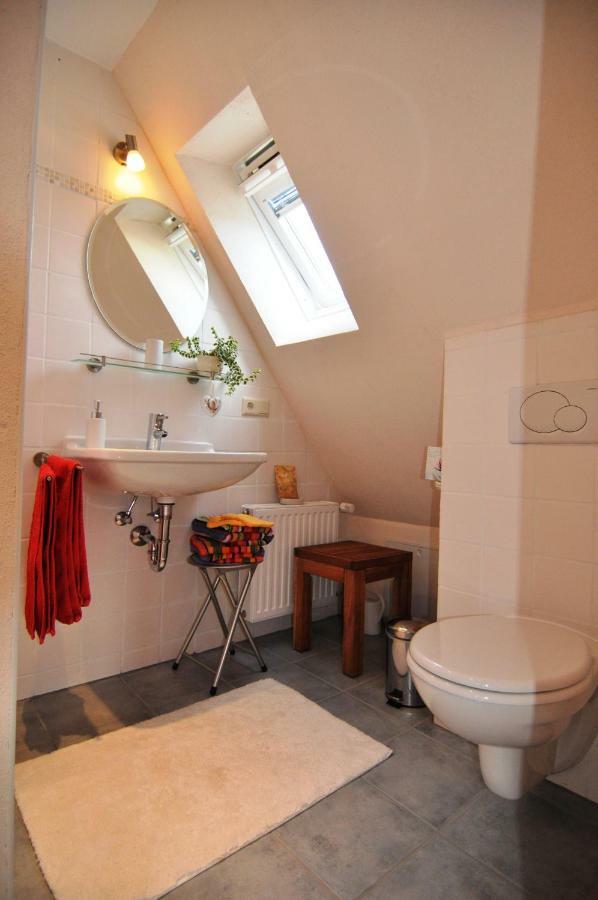 Villa Lamba Gastezimmer 洛尔希 外观 照片